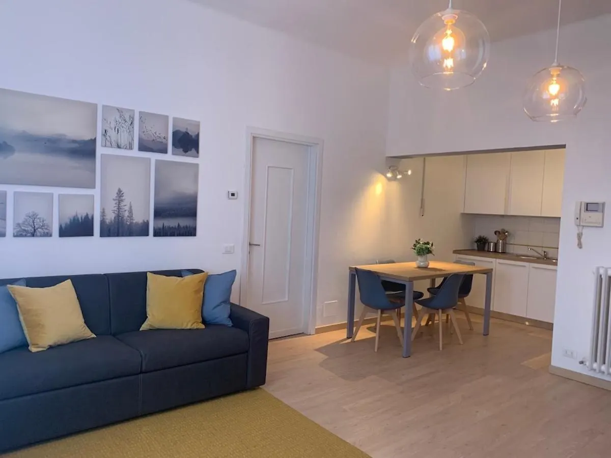 Camozzi Central Apartment Bergamo