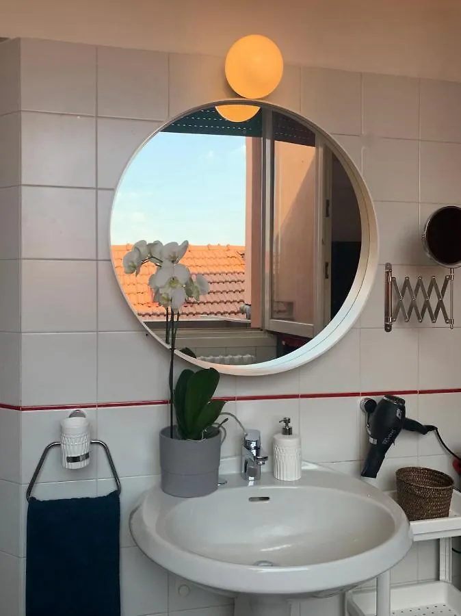 Camozzi Central Apartment Bergamo Italy